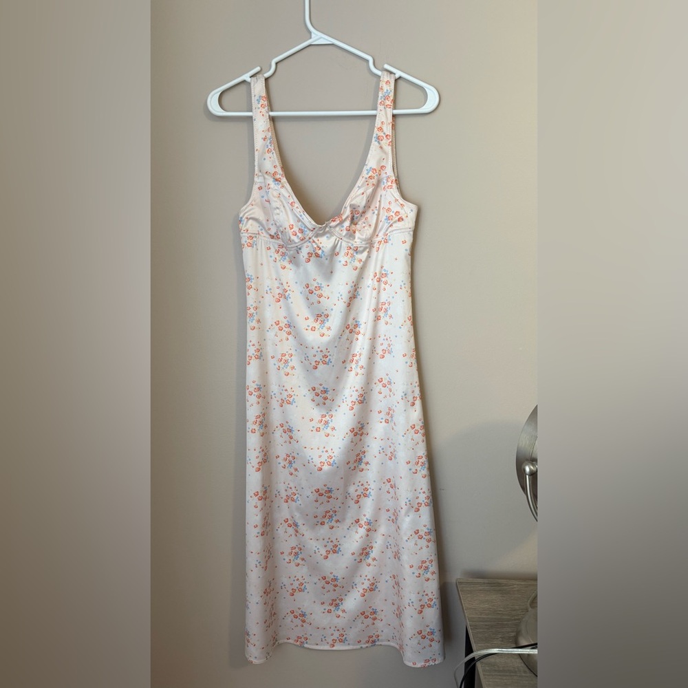 Urban Outfitters Floral V-Neck Dress